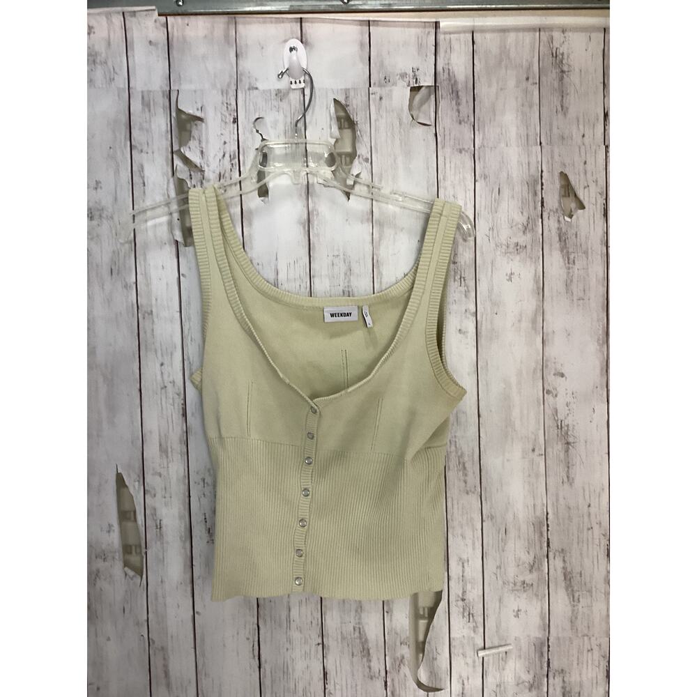 Weekday Women's Cream-Colored Ribbed Button Knitted Tank Top Size Large